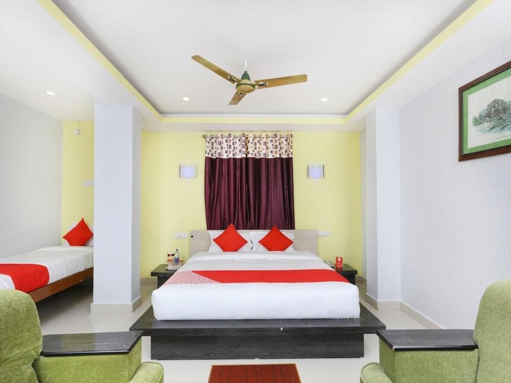 Sai Golden Rooms Tirupati Ngoại thất bức ảnh